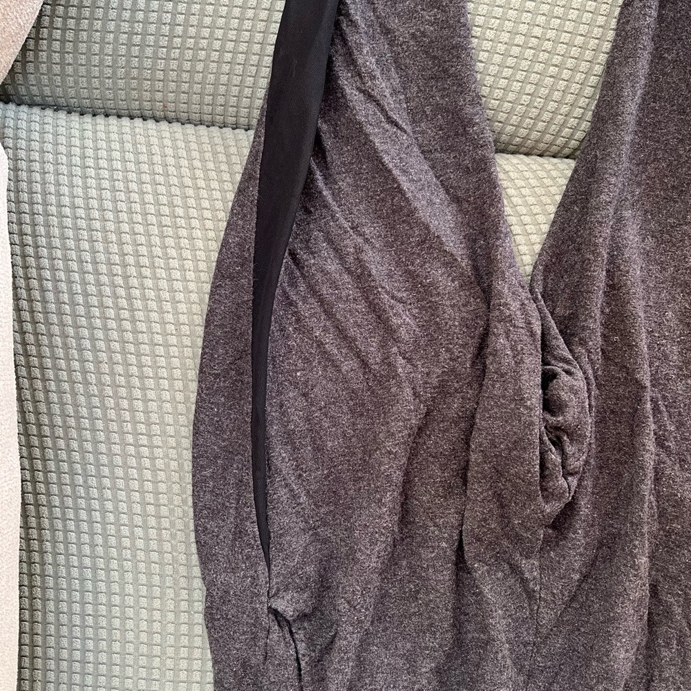 Alo Joggers - Picture 4 of 5